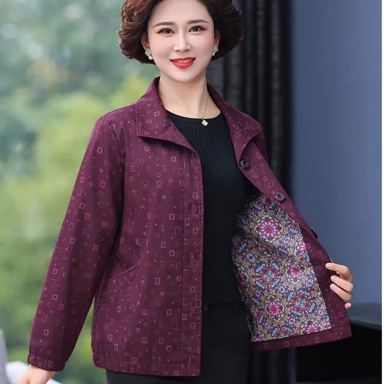 妈妈秋装外套大码高档短款纯棉女中老年奶奶秋装高档宽松上衣洋气