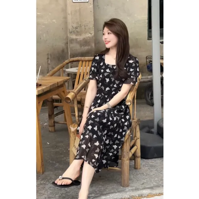 「莫奈花园风」夏季新款宽松显瘦方领女装连衣裙女蝴蝶裙子