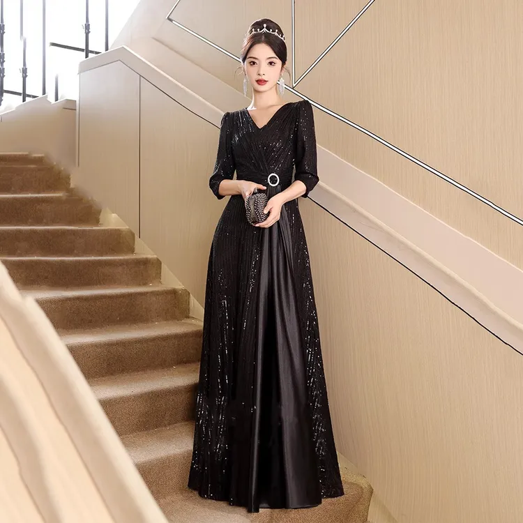 高端小晚礼服裙女宴会气质法式轻奢高级感高贵主持人大气黑色春季