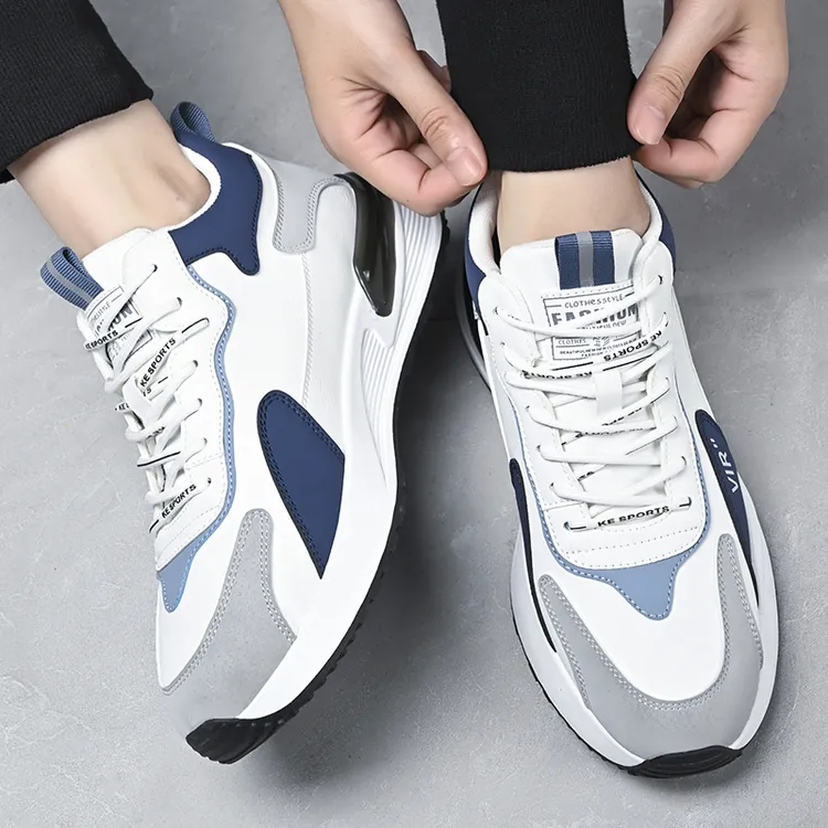 品牌断码男鞋秋冬新款保暖皮面鞋青年休闲运动鞋防滑耐磨百搭潮鞋