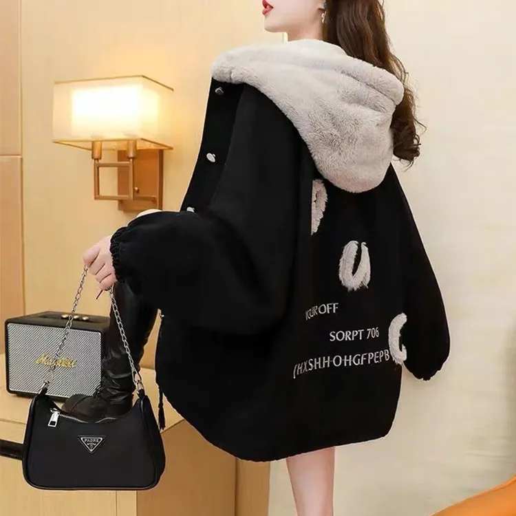 加绒加厚连帽棉衣大码洋气百搭宽松袄子韩版羊羔绒秋冬季牛仔外套