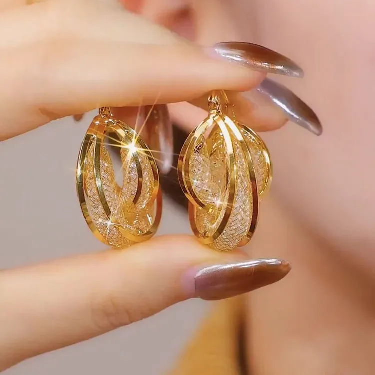 锌合金耳饰 金色缠绕网状耳环女时尚轻奢高级感小众独特气质耳钉