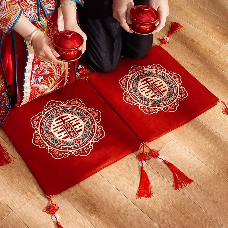跪垫结婚敬茶坐福垫一对敬酒跪拜红色喜垫新娘改口婚庆用品大全