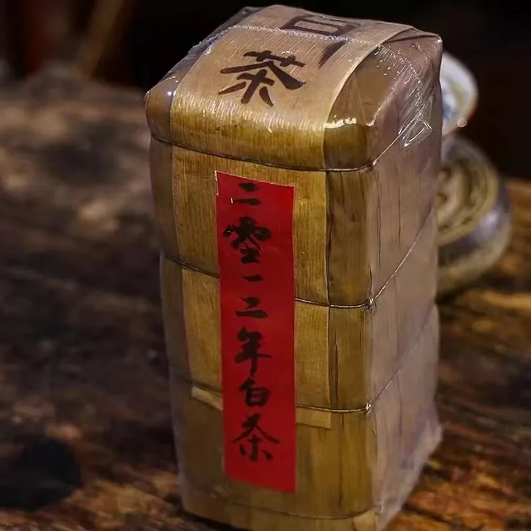 2012年梅子香老白茶800克/柱