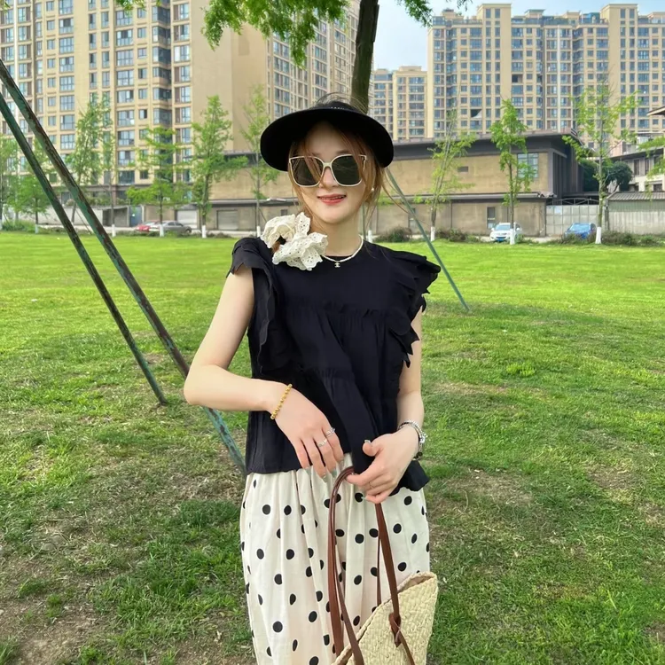 法式飞飞袖小衫2025夏季新款气质时尚显瘦短袖T恤休闲波点阔腿裤