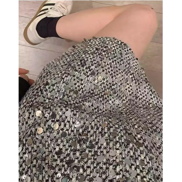 【半分糖】秋季新款亮片裙个子高腰显瘦百搭闪闪亮片A字短裙Q6208