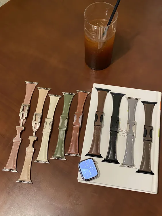  ins适用于苹果Watchs10双C细款磁吸扣平纹真皮表带iwatch9Ultra