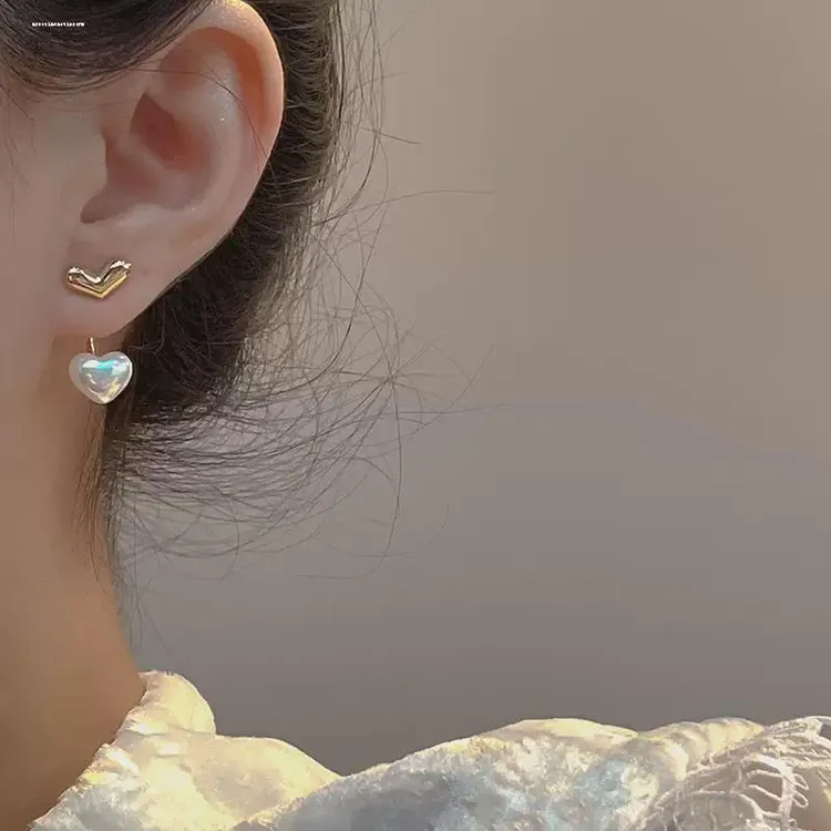 潮爱心珠珠耳钉气质百搭小众2024温柔韩版ins少女清新时髦耳饰