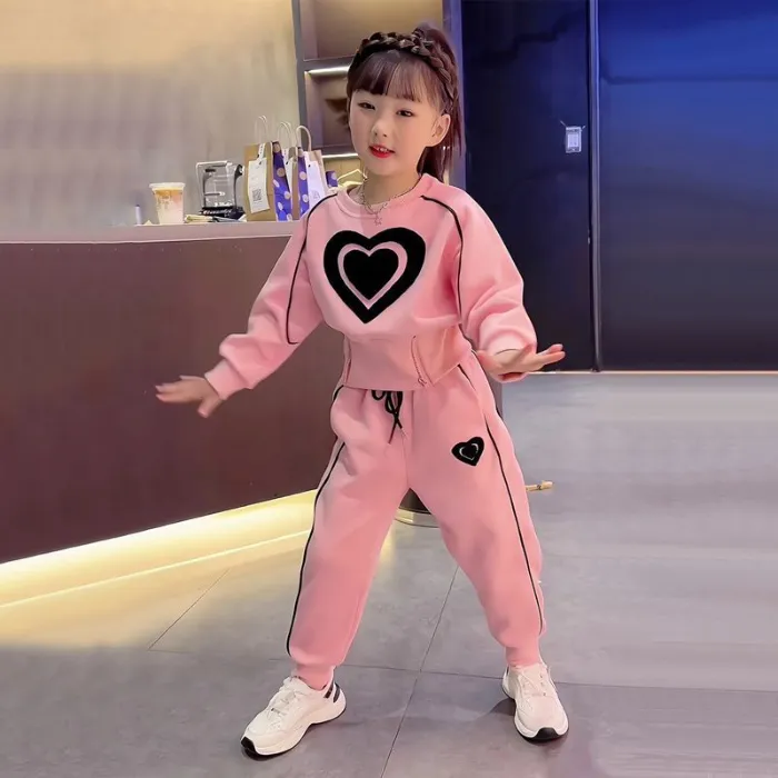 女童春装爱心套装2025新款洋气春季中大童女孩网红卫衣运动两件套