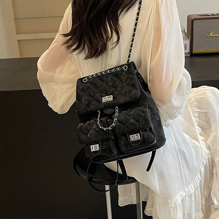 艾米兔女包女士双肩包2025新款简约小众设计休闲时尚洋气单肩包