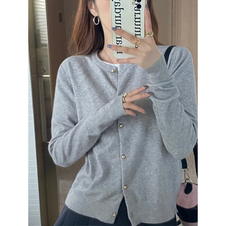 灰色针织开衫女秋季2024新款外搭高级感毛衣外套早秋薄款长袖上衣