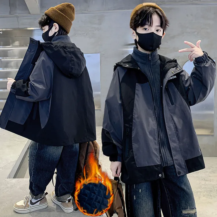 男童夹棉加厚冲锋衣外套秋冬装三合一中大童时髦洋气帅气儿童衣服