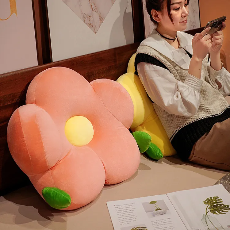 ins风花朵腰靠花花抱枕趴趴枕女生礼物网红花朵靠垫夜市摆摊卧室