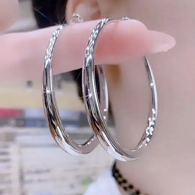 铜合金耳饰 新款个性夸张大耳圈女耳环新款高级感百搭圆圈圈耳饰