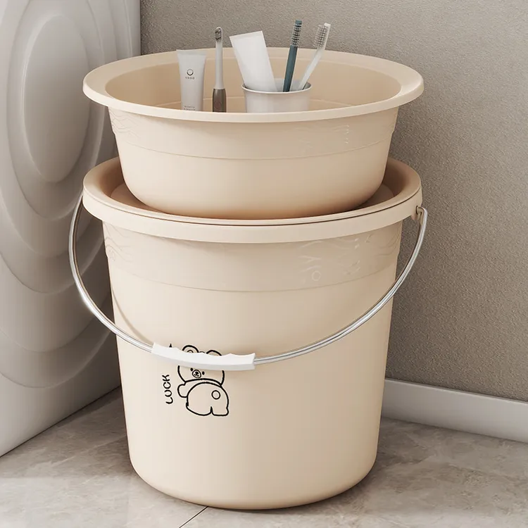 塑料水桶学生宿舍开学水桶套装大学生脸盆盖子口杯水勺水桶多功能