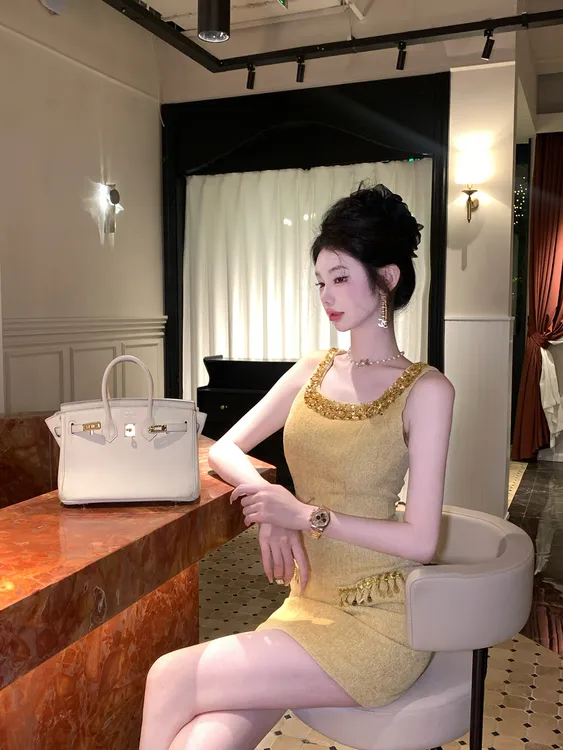 【雅乔定制】留学千金 轻奢时尚重工小香连衣裙短裙DYTH-24043404