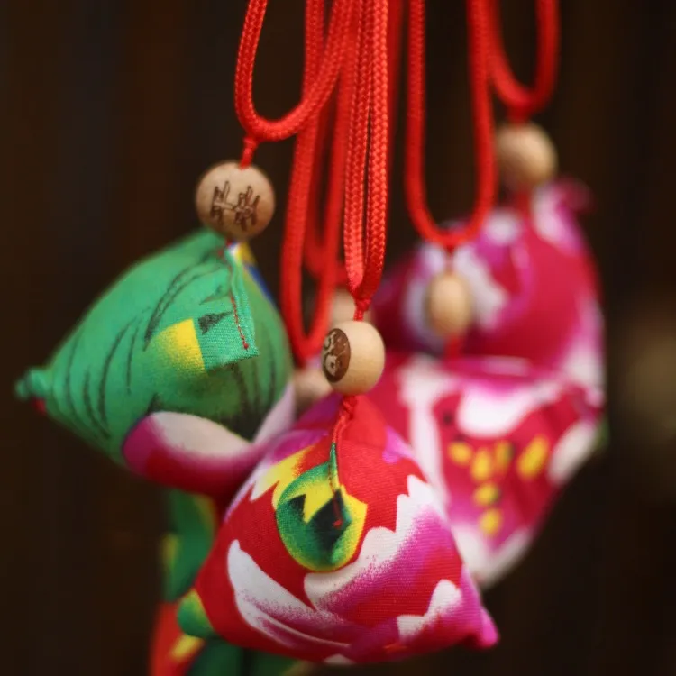 端午节十二生肖大花布小香粽子香包香囊古风儿童随身挂件艾草驱蚊