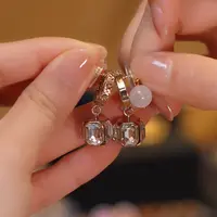 水晶菱格纹方糖耳钉HTDX002变