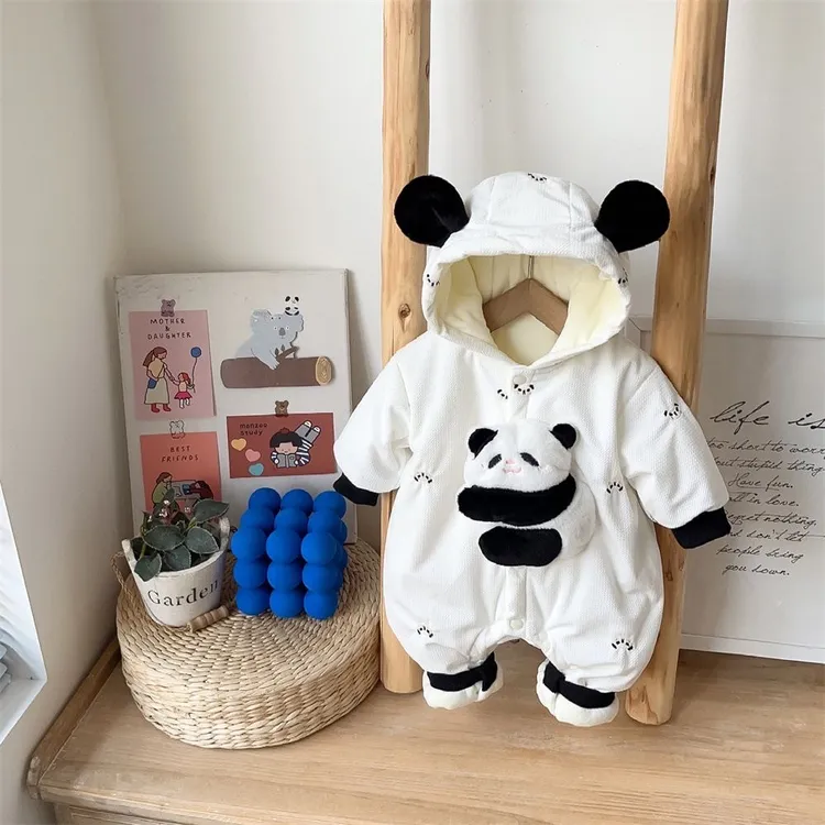 婴儿衣服秋冬韩版卡通熊猫棉衣男女宝加绒连体衣夹棉外出服爬爬服