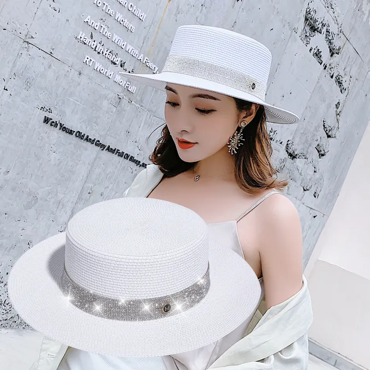 夏天时尚百搭韩版水钻平顶M标草帽女沙滩海边拍照夏季出游遮阳帽