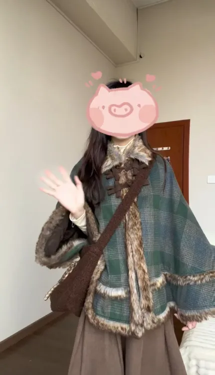 2025秋冬季英伦风韩系复古披肩斗篷毛呢外套女搭配半身裙两件套潮