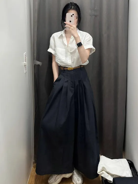 白色短袖衬衫女小众轻熟风穿搭法式时尚气质宽松别致阔腿裤子女潮