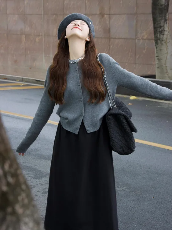 秋装搭配一整套时尚法式复古温柔风针织开衫半身裙套装时髦两件套