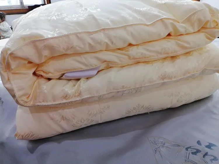 纯桑蚕丝定制蚕丝被，来自宜州的特产