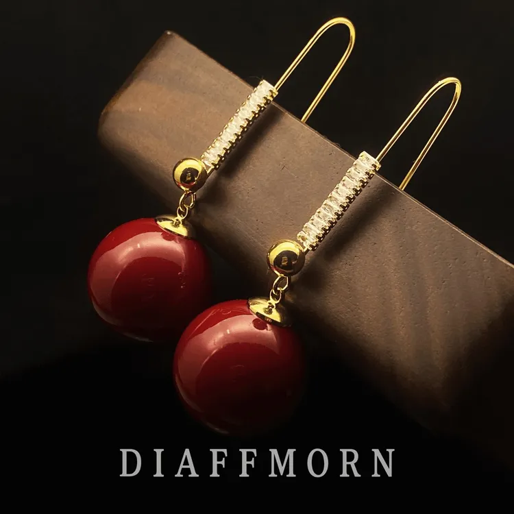 铜合金仿珍珠耳饰 YinMan【相思豆】安可拉红珠珠时尚大气耳环轻奢