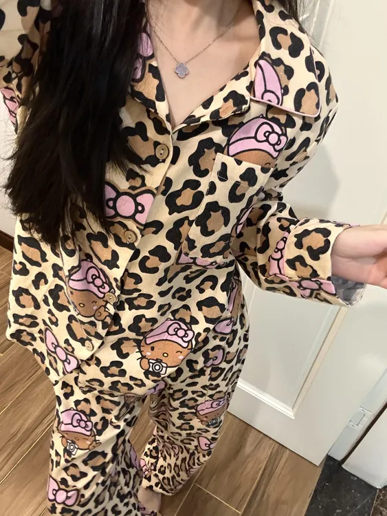 德绒豹纹小猫睡衣高级感舒适亲肤套装秋冬款网红新款软糯家居服女