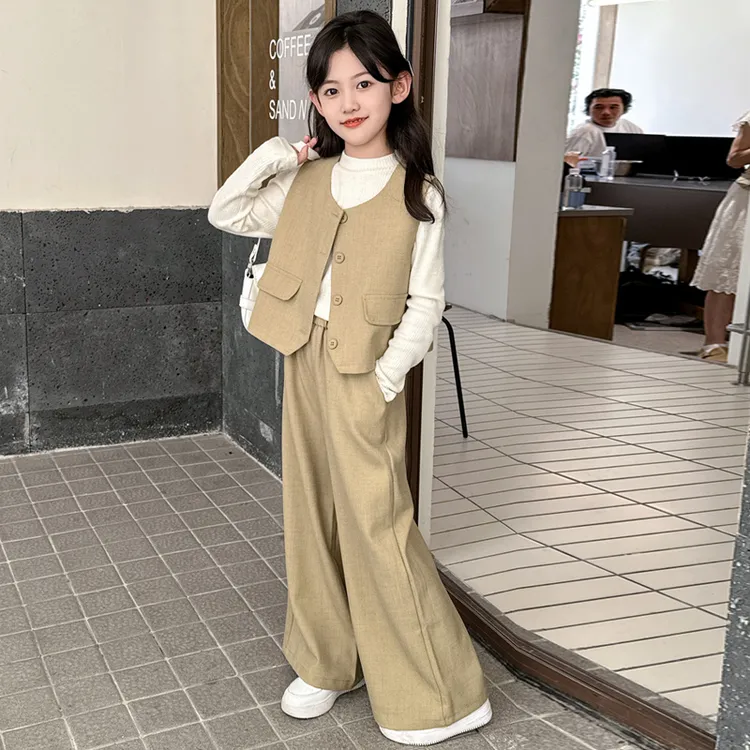 女童套装2025新款时髦洋气春装儿童中大童秋季马甲西装三件套薄