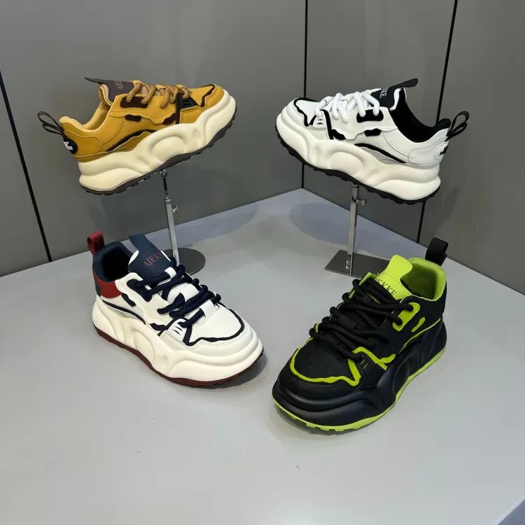 2024 男士运动时尚休闲百搭舒适软底青春潮流潮鞋（皮鞋尺码）