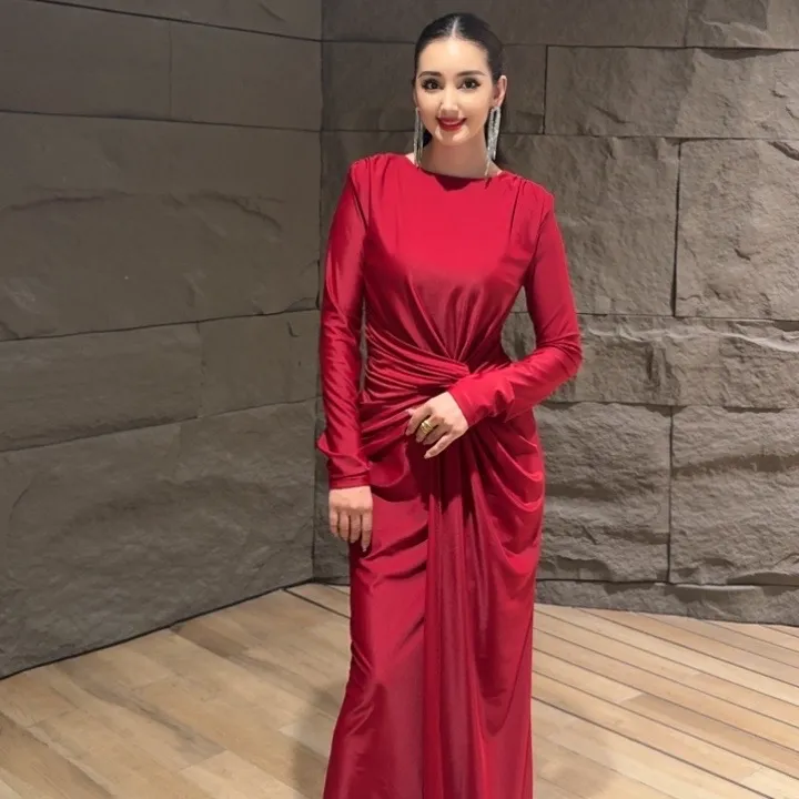 2024秋冬新款高档优雅气质婚礼裙子收腰显瘦宴会结婚长袖连衣裙