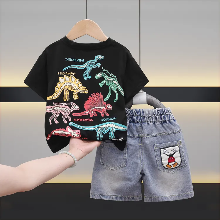 男童短袖t恤儿童装夏季新款宽松卡通中小童半袖男孩夜光上衣潮