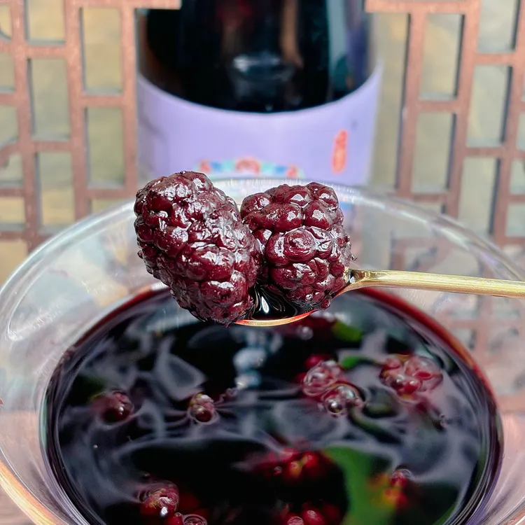 桑葚新疆南疆桑葚罐头配料表里只有桑葚260g/罐*6罐顺丰快递