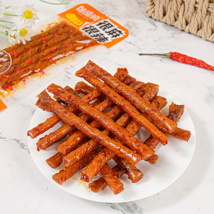 邬辣妈杂粮豆卷麻辣条休闲零食网红小吃宿舍追剧解馋辣味条小零食