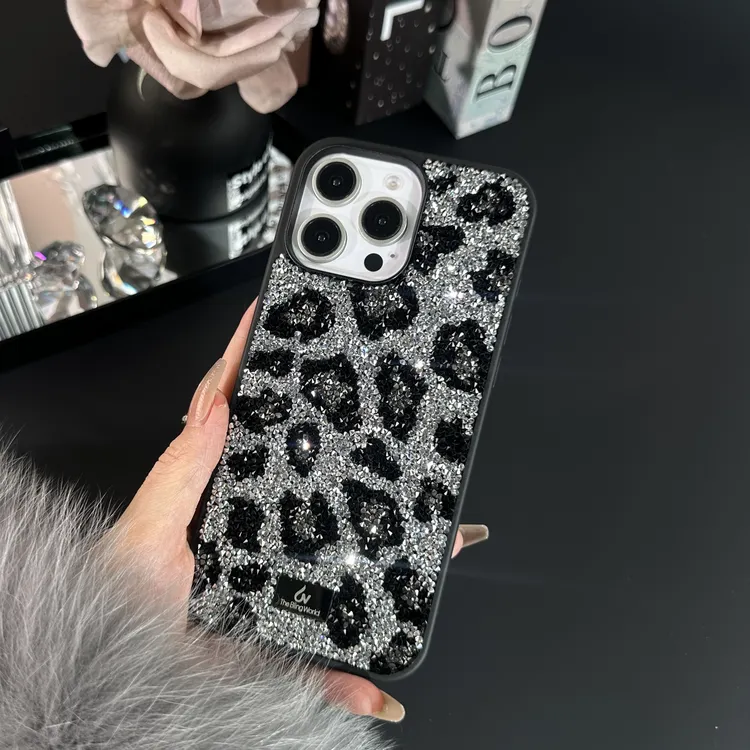 【theblingworld】满钻豹纹设计iPhone16promax/15高级手机壳保护套