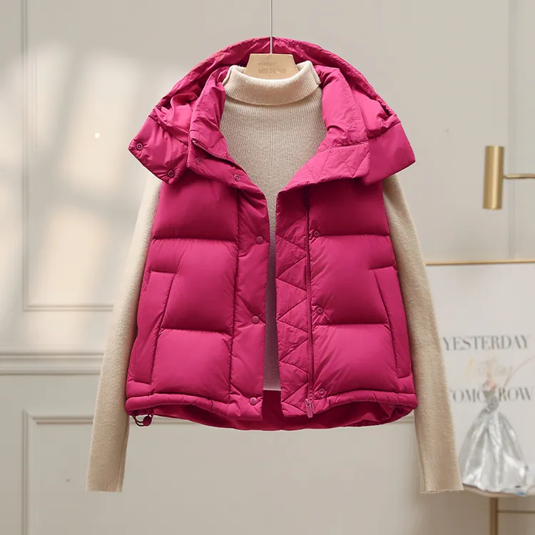 90白鸭绒羽绒服女短款马甲2025秋冬新款坎肩可拆卸帽马夹外穿外套