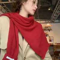 针织毛线披肩冬季女百搭情侣加厚围巾保暖防寒纯色加大红色围脖