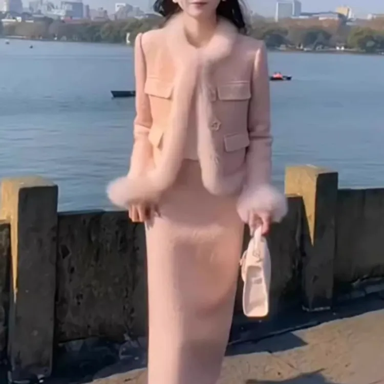 冬季小香风流行穿搭加棉加厚时尚套装裙女洋气毛毛百搭显瘦两件套