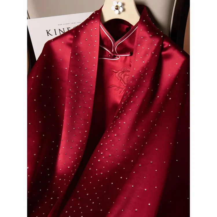高档中式婚宴旗袍披肩秋季围巾女春秋冬季大码喜婆婆妈妈镶钻外搭