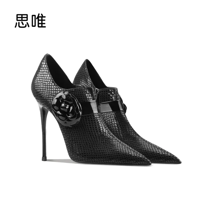 及踝靴搭扣黑色山茶花短靴女春秋尖头2025年新款细跟深口高跟单靴