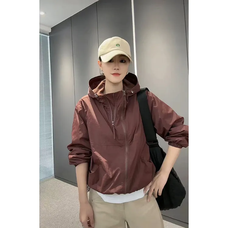 欧货连帽防晒衣短外套女2023春夏新款宽松透气双拉链薄款冲锋衣潮