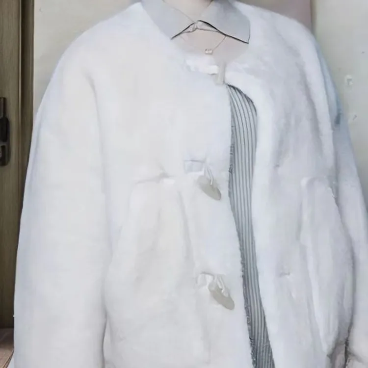 2024秋冬环保毛网红百搭新款时尚短款外套网红加厚