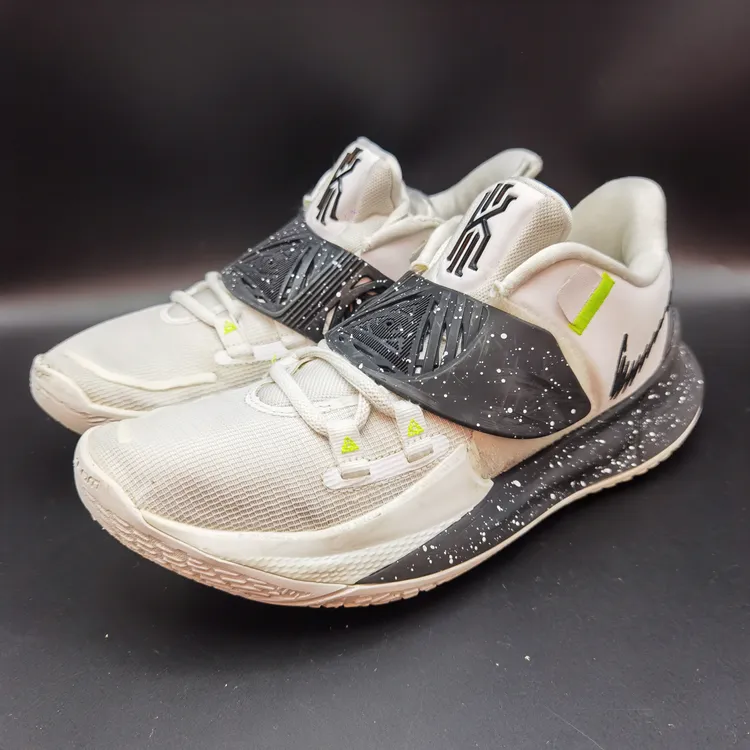 41码 Nike 欧文3 low 黑白二手篮球鞋无原盒鞋头内衬瑕疵公价1179