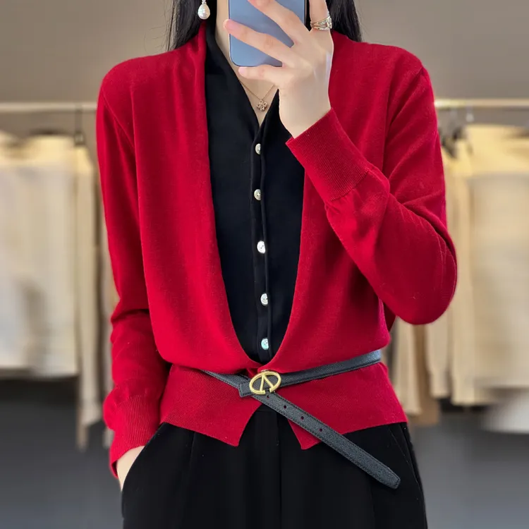 女装秋季假两件开衫纯色气质薄款精纺羊毛小香风外套显瘦针织衫女
