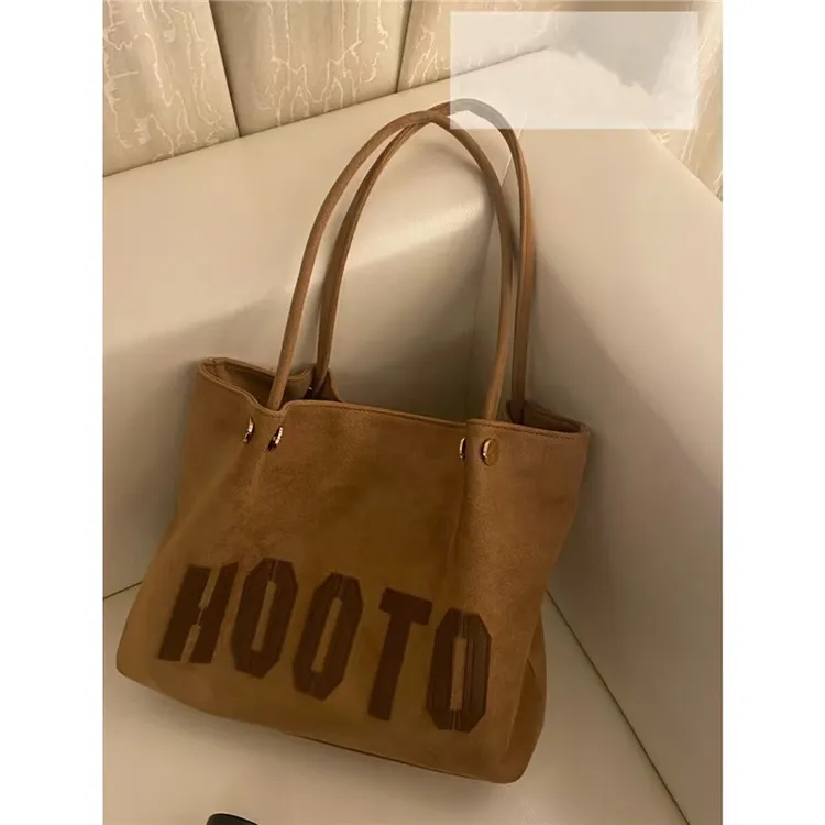 秋冬大容量复古绒皮包包小众设计美拉德风通勤包大学生上课托特包