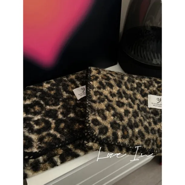 秋冬新款复古韩版豹纹双面围巾女保暖洋气羊羔毛围脖百搭柔软防寒