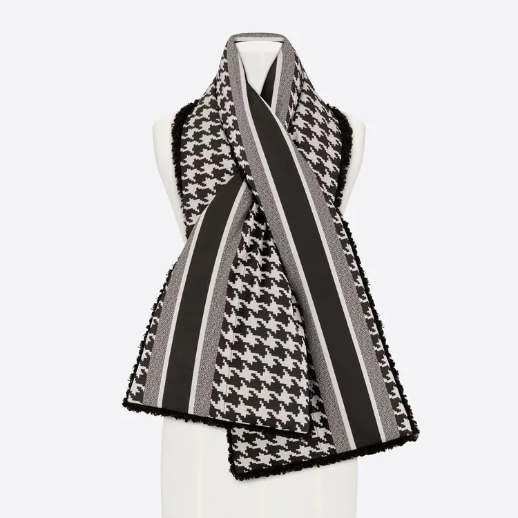 DIOR/迪奥 时尚潮流舒适绒线围巾
