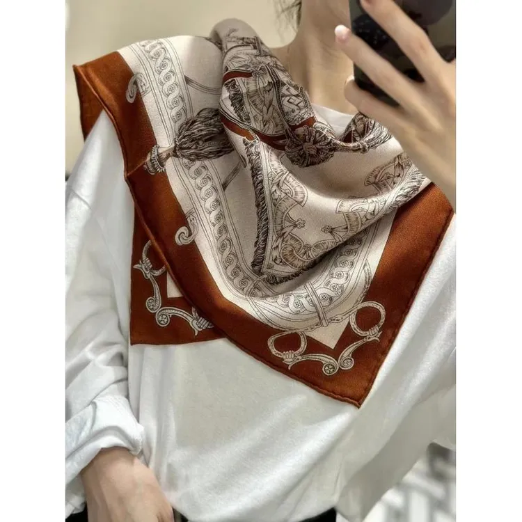 真丝羊毛幻想马具60方巾双面异色手工卷边丝巾围巾披肩空调毯B073